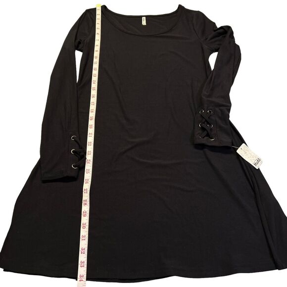 NWT Mudd Brand Juniors Womens Size Medium Black Jersey Dress Lace Sleeve Detail - Picture 13 of 14